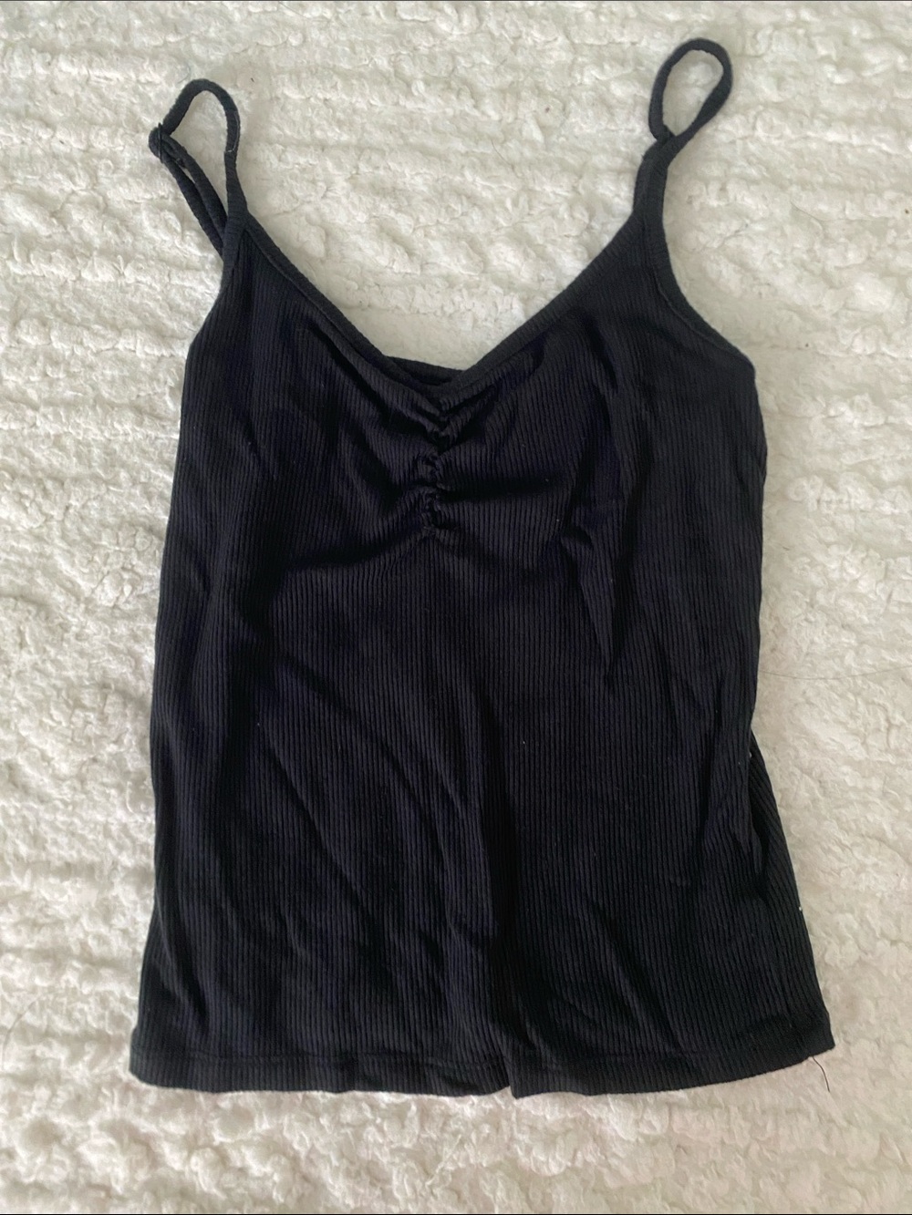 American Eagle Outfitters Black Ribbed Ruched V-Neck cropped Cami